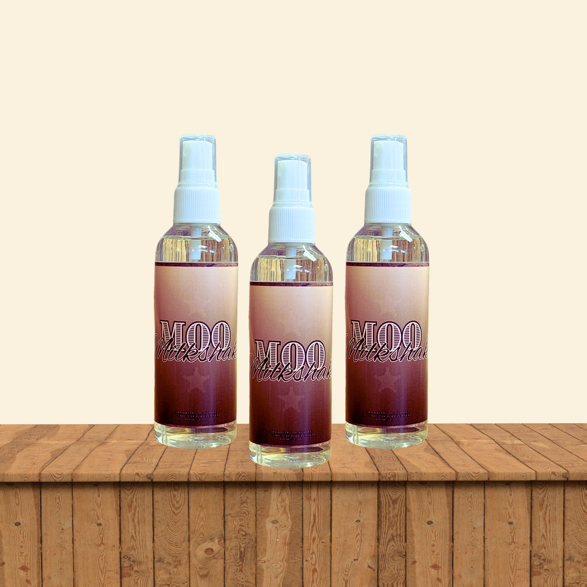 Moo Milkshake Strawberry Milkshake Scented Brush Cleaner