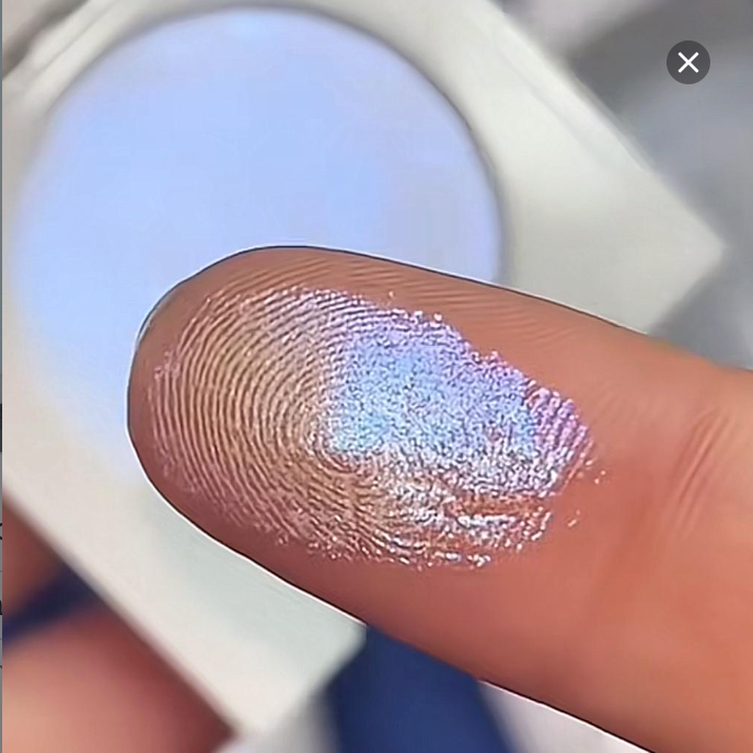 Genna Tutorials - Frostbitten Duo-Chrome Highlighter